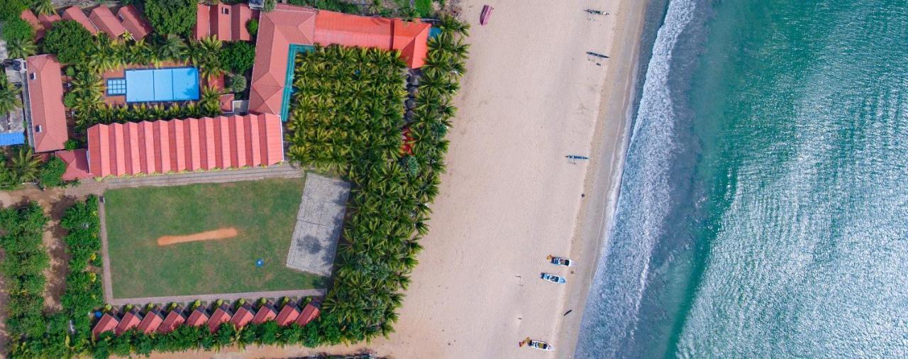 Jkab Beach Resort Trincomalee Ngoại thất bức ảnh