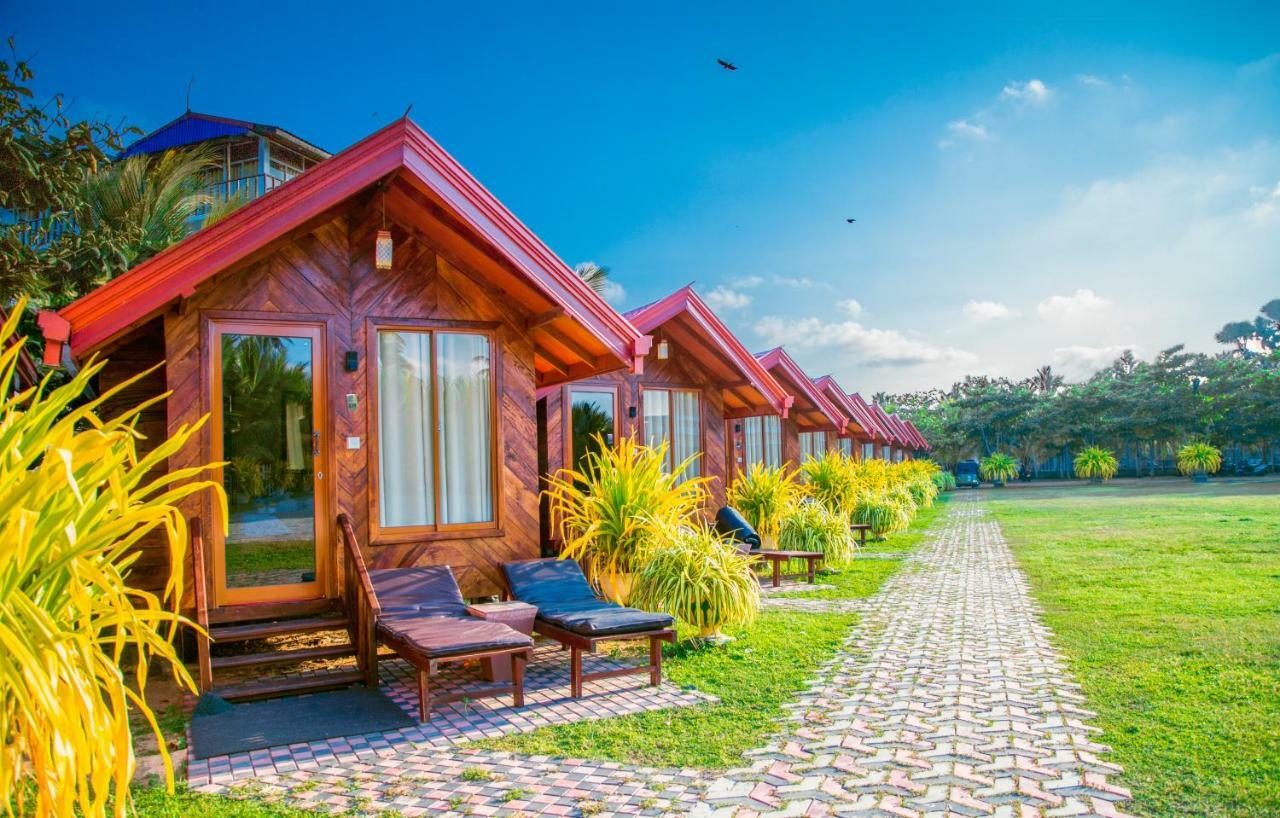 Jkab Beach Resort Trincomalee Ngoại thất bức ảnh