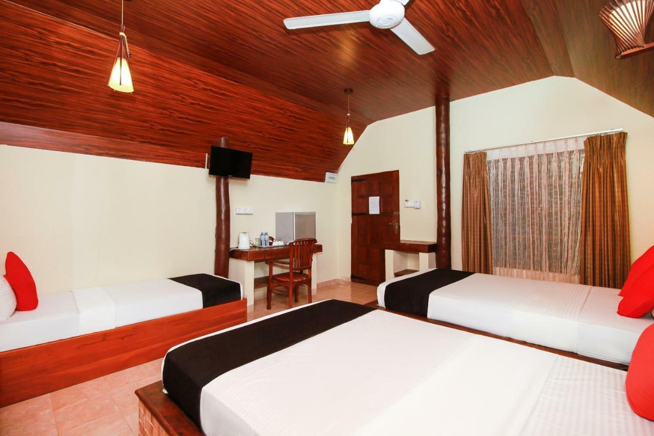 Jkab Beach Resort Trincomalee Ngoại thất bức ảnh