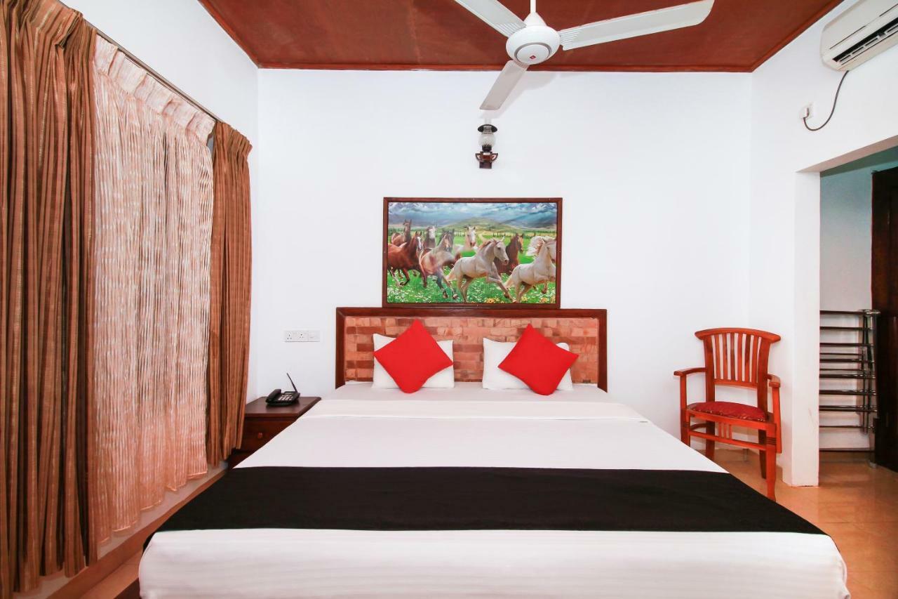 Jkab Beach Resort Trincomalee Ngoại thất bức ảnh