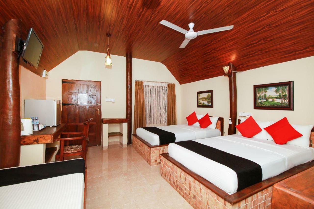Jkab Beach Resort Trincomalee Ngoại thất bức ảnh