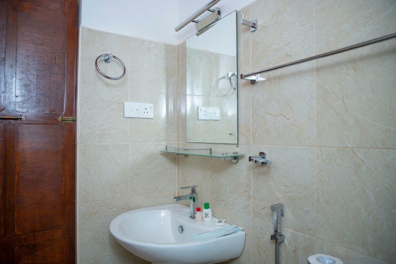 Jkab Beach Resort Trincomalee Ngoại thất bức ảnh
